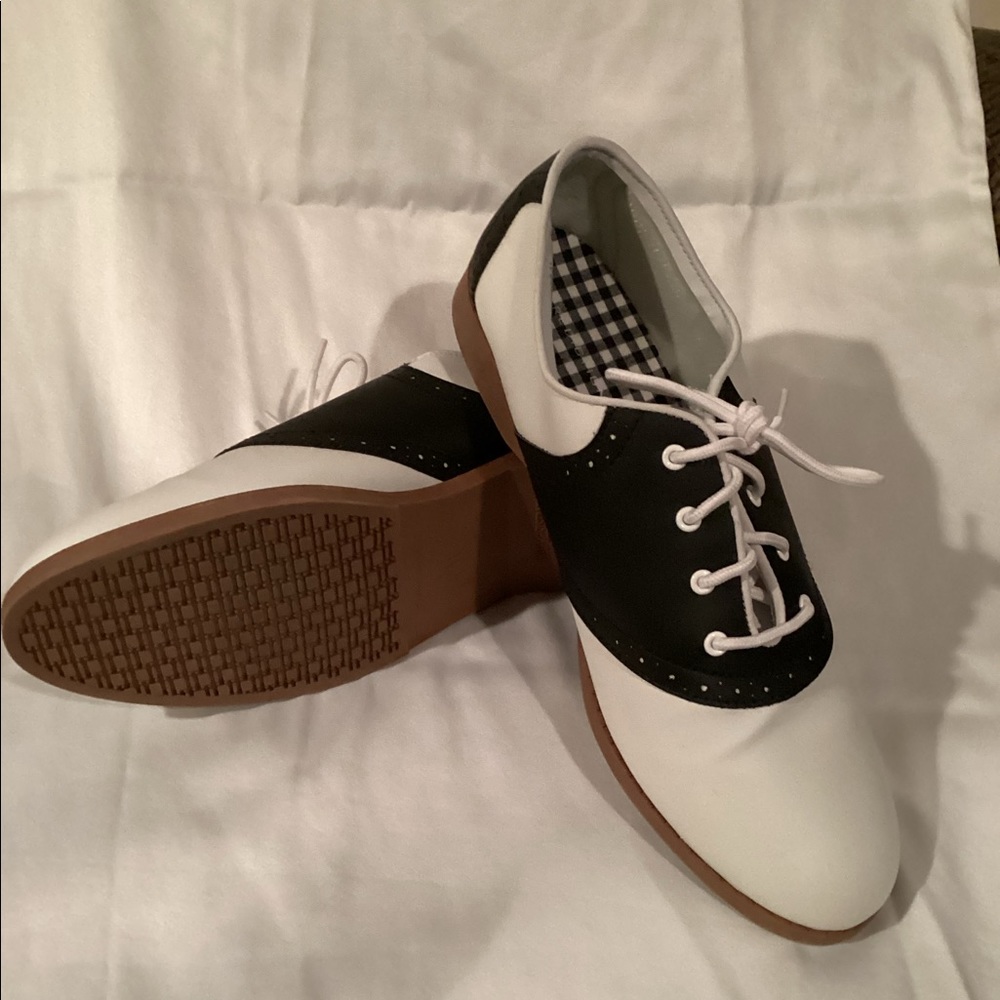 Saddle Shoes